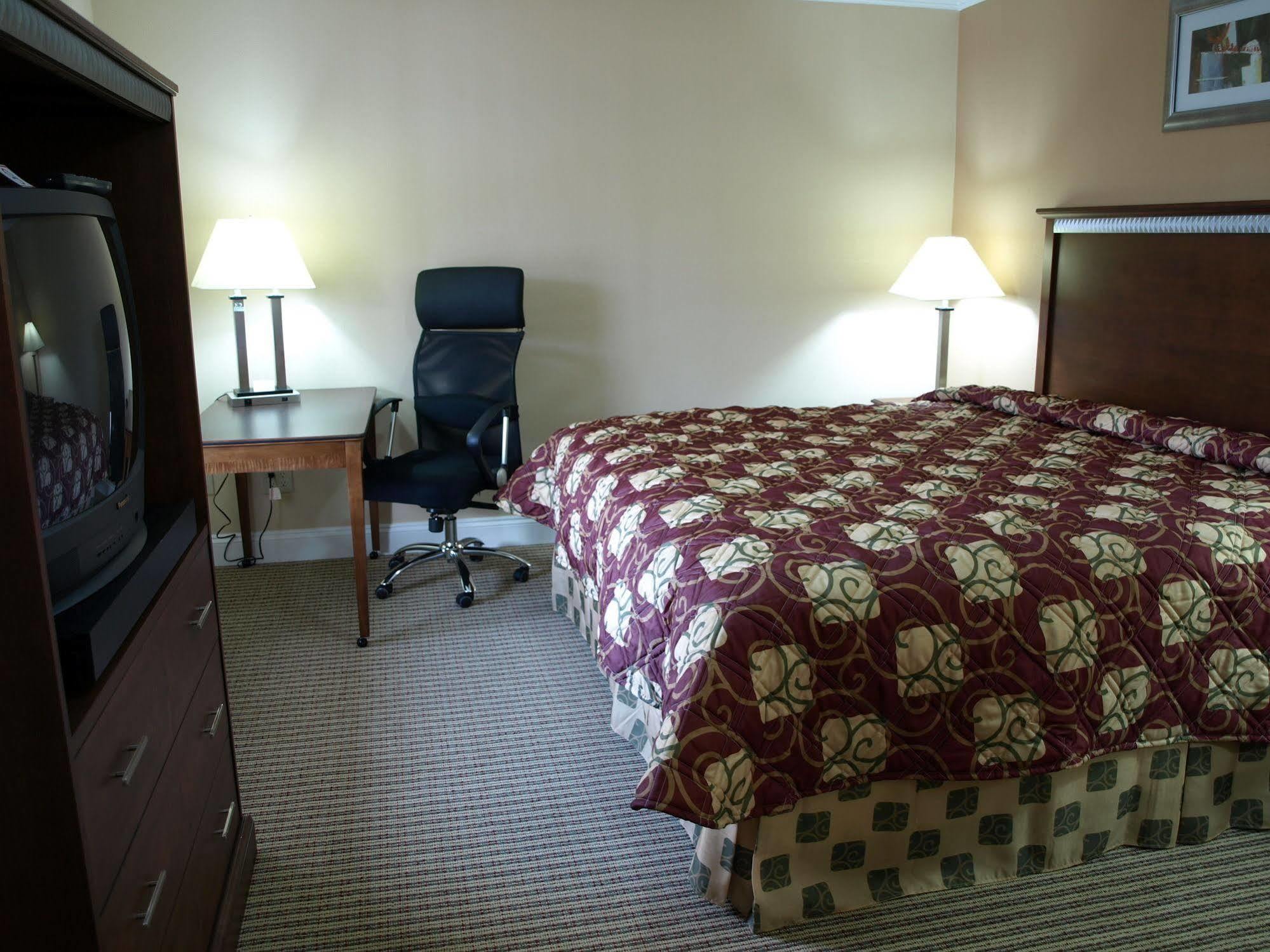 Towne Motel אלכסנדריה מראה חיצוני תמונה